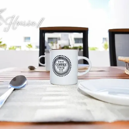 Apartment Sonny House Ii- Casilla De Costa - Pool View - Wifi Free *